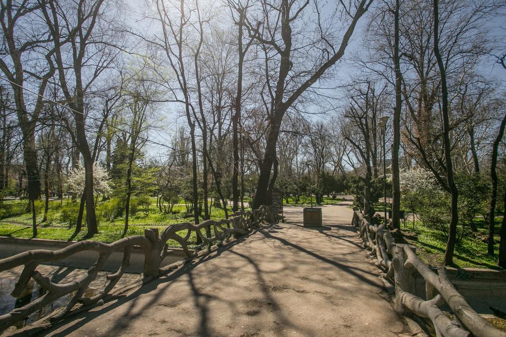Park By Urbanesq Apartment Bucharest